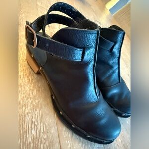 Chaco Cataluna Clog Womens Black Leather 9.5 Strap Boot Comfort Boho Western EUC